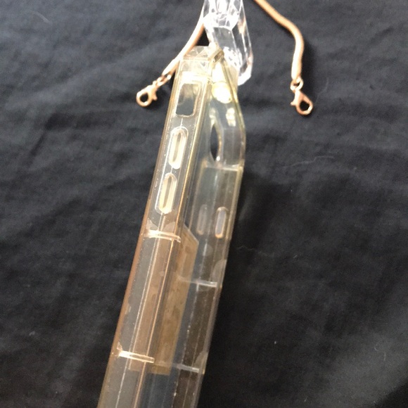 Rare Chanel 5 IPhone case with chain - Picture 13 of 16